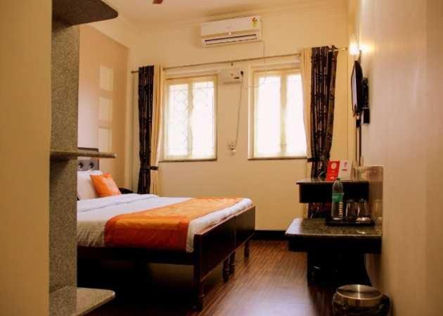 Hotel Collection O Hanuman Mangalore Exterior foto