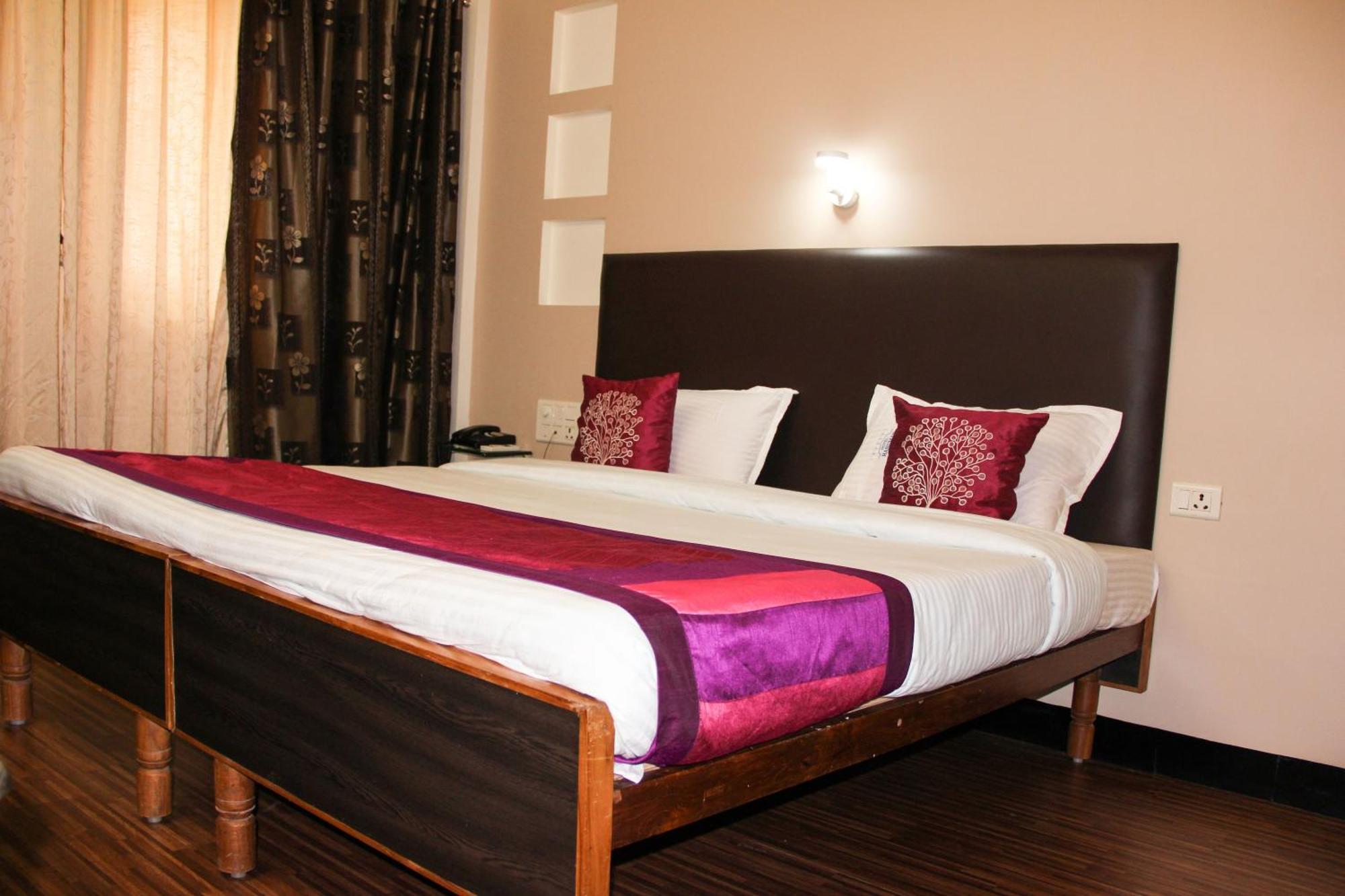 Hotel Collection O Hanuman Mangalore Exterior foto